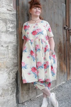 Ewa i Walla Kleid 55859 ALISON in pastellgelb mit Flowerprint (vanilla flower) - reine Knitterbaumwolle