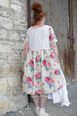 Ewa i Walla Kleid 55859 ALISON in pastellgelb mit Flowerprint (vanilla flower) - reine Knitterbaumwolle