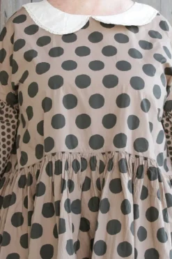 Ewa i Walla Kleid 55808 EDINA in nussbraun mit Dots (walnut) - reine Knitterbaumwolle