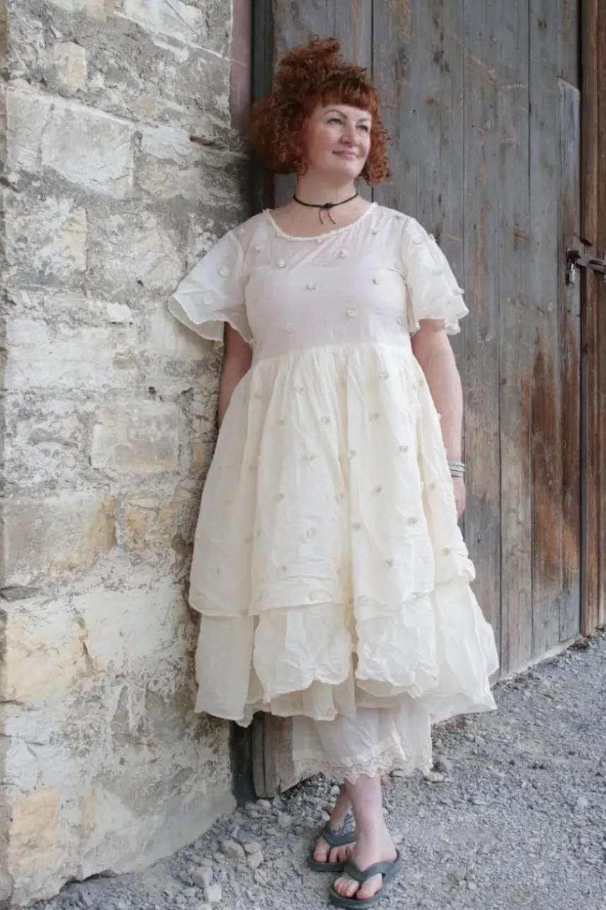 Ewa i Walla Kleid 55800 EKANTA in creme mit PomPoms - Organza & Hardvoile aus reiner Baumwolle