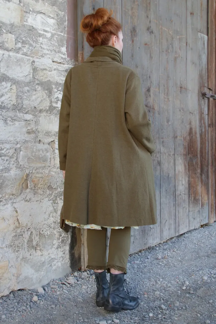 *Ewa i Walla Mantel 66758 MARIE in oliv (olive) - reine, gewalkte Schafswolle