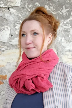 Ewa i Walla Schal JUDY 77610 in korallenrot (cerise) - zarte Gaze aus reiner Baumwolle
