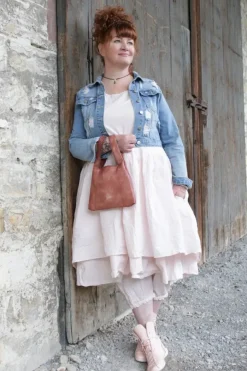 FRA.SA Minibag RIO im dunklen Lachston & dezenten Vintagelook - butterweiches, recyceltes Leder