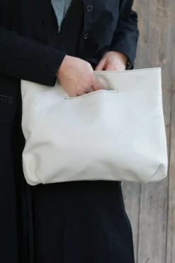 Fra.Sa Mini-Shopper NINA in vintage weiss/grau (ice) - supersoftes, recyceltes Leder