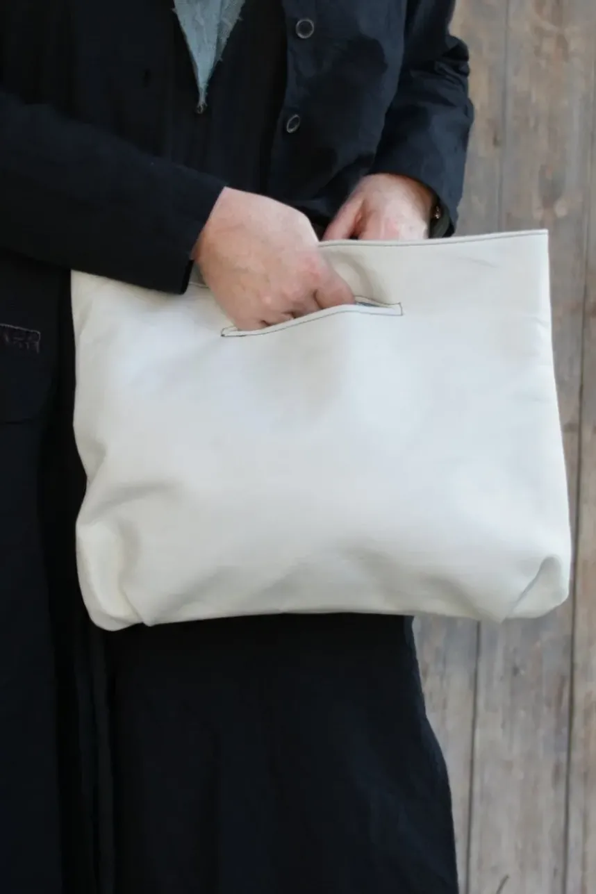 Fra.Sa Mini-Shopper NINA in vintage weiss/grau (ice) - supersoftes, recyceltes Leder