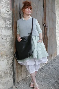 Fra.Sa Shopper SACK mit Schulterriemen in vintage black (charcoal) - supersoftes, recyceltes Leder