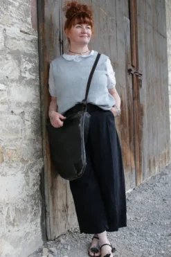Fra.Sa Shopper SACK mit Schulterriemen in vintage black (charcoal) - supersoftes, recyceltes Leder
