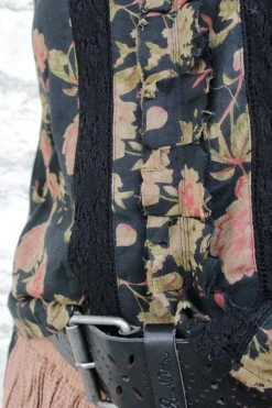 Les Ours Bluse ANETH in vintage schwarz mit Flowerprint - wollige Baumwolle