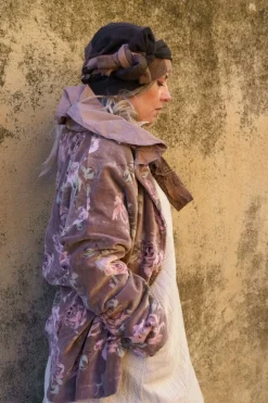 Les Ours Jacke PISSENLIT in altrose mit Flowerprint - kuscheliger Samt aus reiner Baumwolle