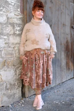 Les Ours Pullover PULL im zarten altrose mit Blumenmuster - supersofte Mischwolle