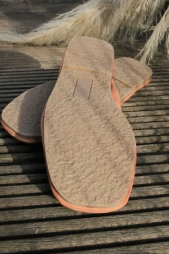 Lofina süßer Ballerina 2340 in camelbraun mit Rundumgummi - recyceltes Leder