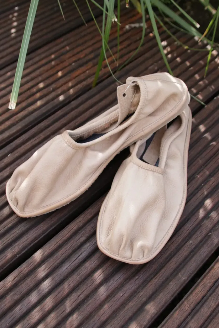 Lofina süßer Ballerina 2340 in hellbraun mit Rundumgummi - recyceltes Leder